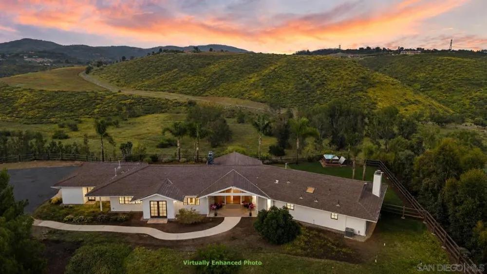 16551 Zumaque Rancho Santa Fe, CA 92067