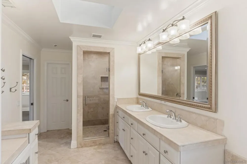 16551 Zumaque Rancho Santa Fe, CA 92067