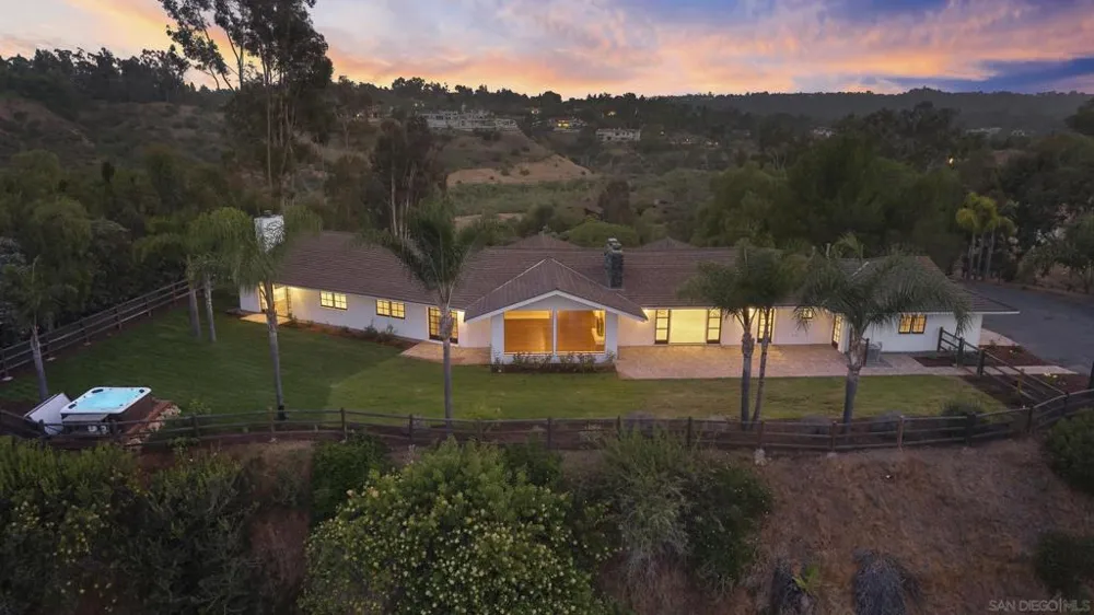 16551 Zumaque Rancho Santa Fe, CA 92067