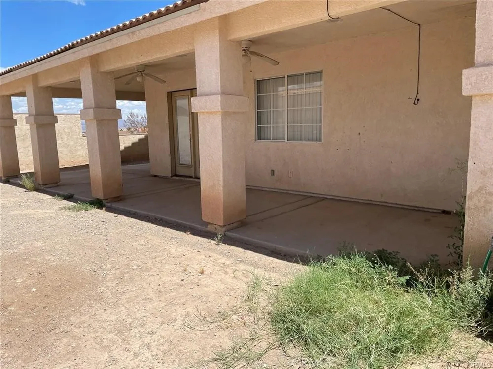 2252 Casa Del Sol Street Needles, CA 92363