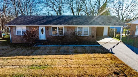 411 Hershey Dr