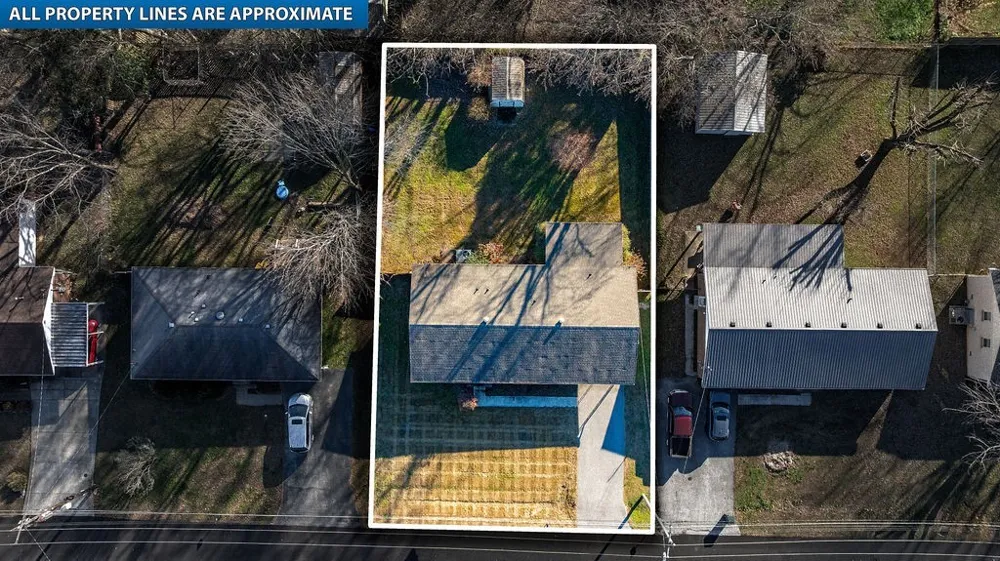 411 Hershey Dr Hopkinsville, KY 42240