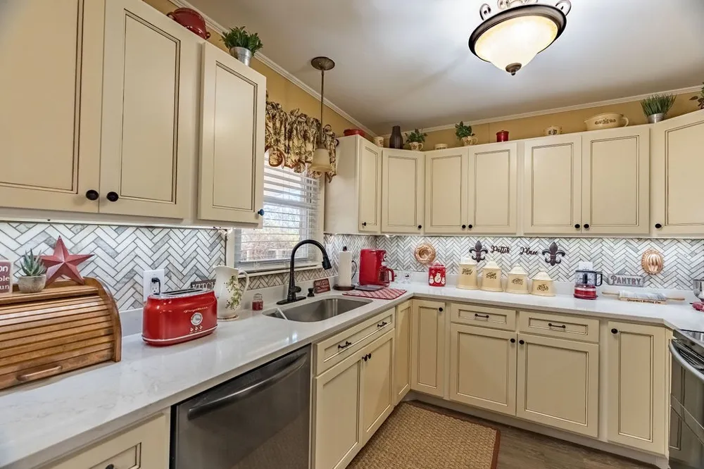 411 Hershey Dr Hopkinsville, KY 42240