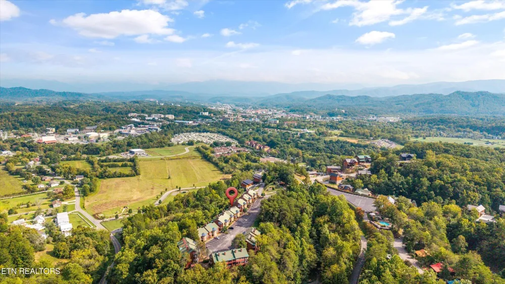 2044 Hickory Ridge Way #3334 Sevierville, TN 37862