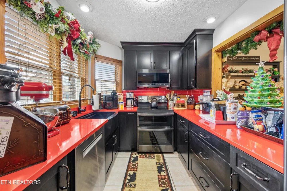 2044 Hickory Ridge Way #3334 Sevierville, TN 37862