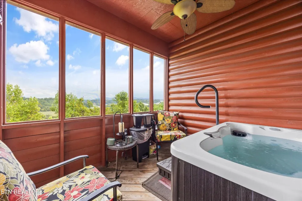 2044 Hickory Ridge Way #3334 Sevierville, TN 37862
