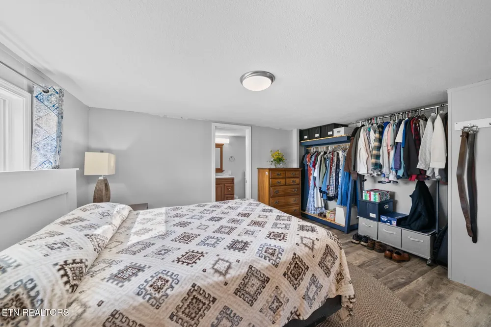 390 SparkmanTown Rd Rock Island, TN 38581