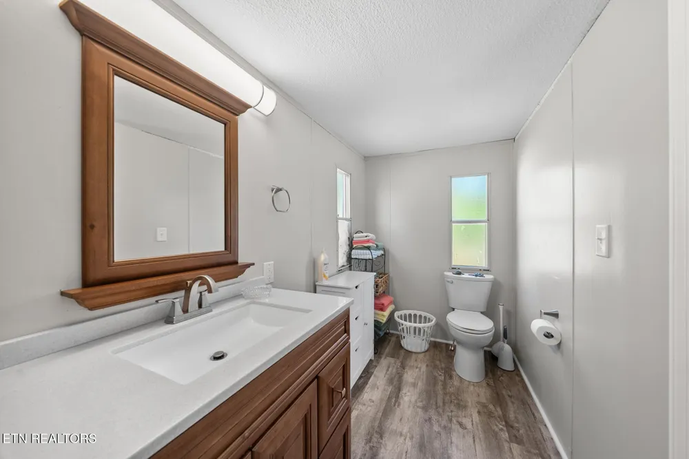 390 SparkmanTown Rd Rock Island, TN 38581