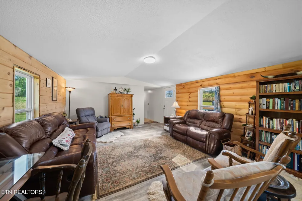 390 SparkmanTown Rd Rock Island, TN 38581
