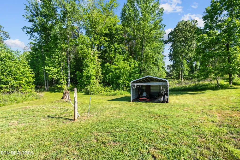 390 SparkmanTown Rd Rock Island, TN 38581