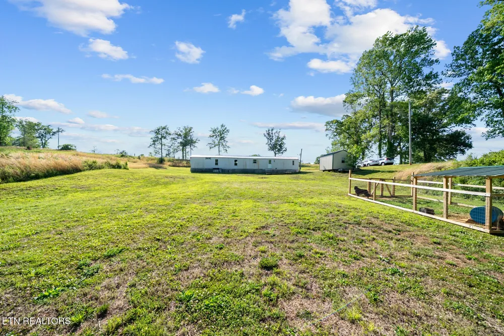 390 SparkmanTown Rd Rock Island, TN 38581