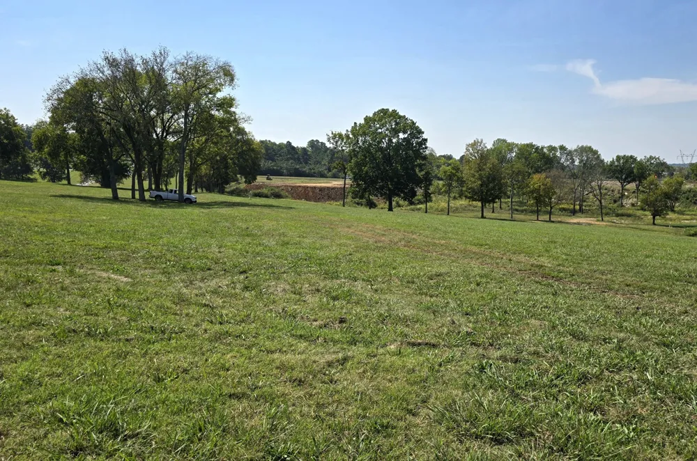 616 N James M Campbell Blvd Columbia, TN 38401