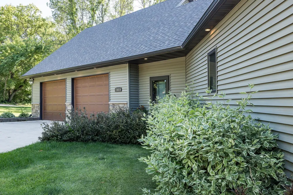 23619 180th Street New Richland, MN 56072
