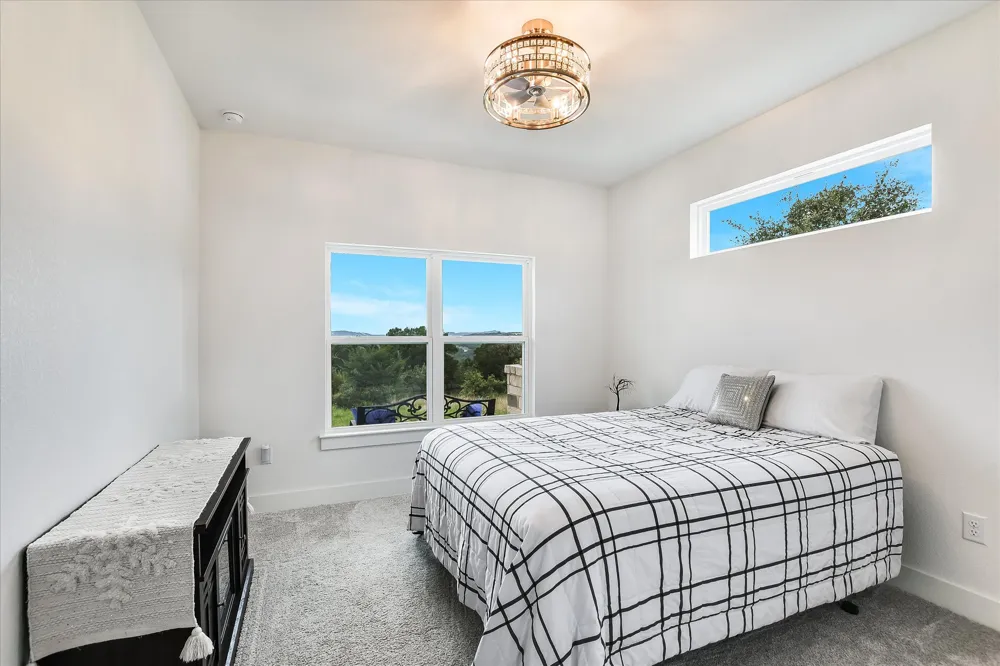 19920 Old Burnet Road Jonestown, TX 78645