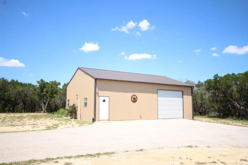 19920 Old Burnet Road Jonestown, TX 78645