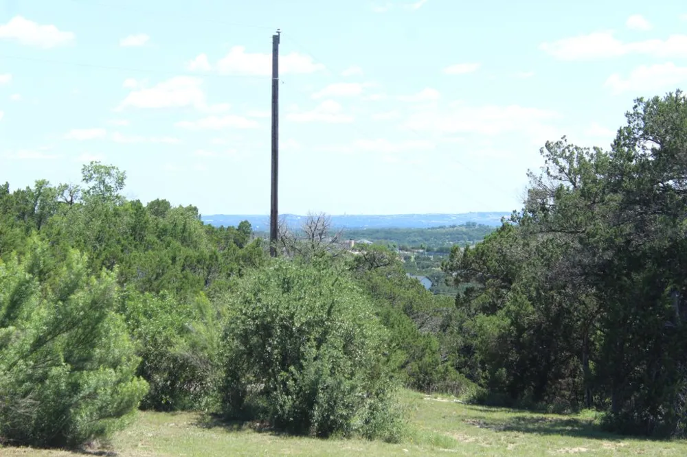 19920 Old Burnet Road Jonestown, TX 78645