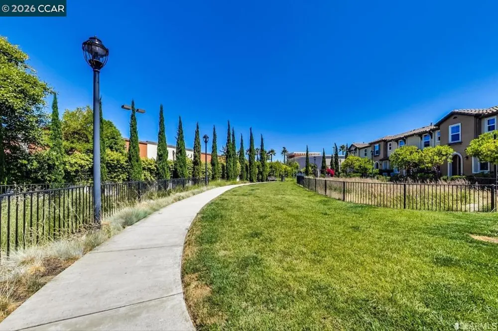 108 Arcangel Way San Pablo, CA 94806