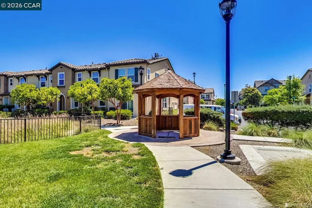 108 Arcangel Way San Pablo, CA 94806