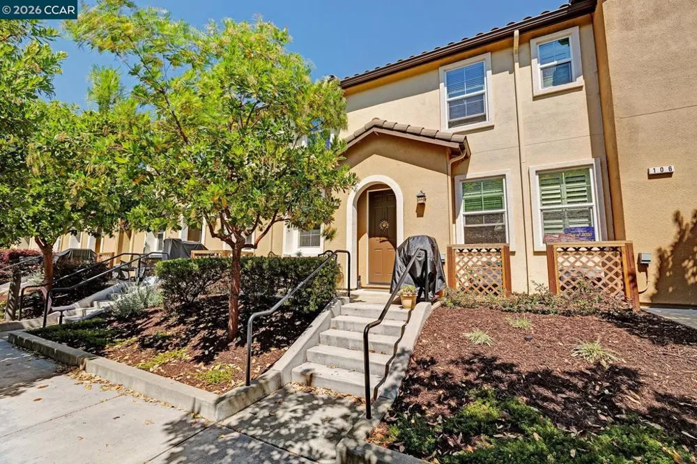 108 Arcangel Way San Pablo, CA 94806