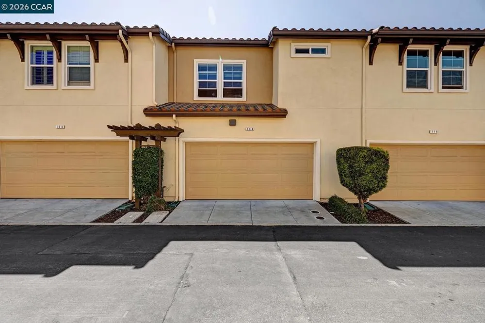 108 Arcangel Way San Pablo, CA 94806