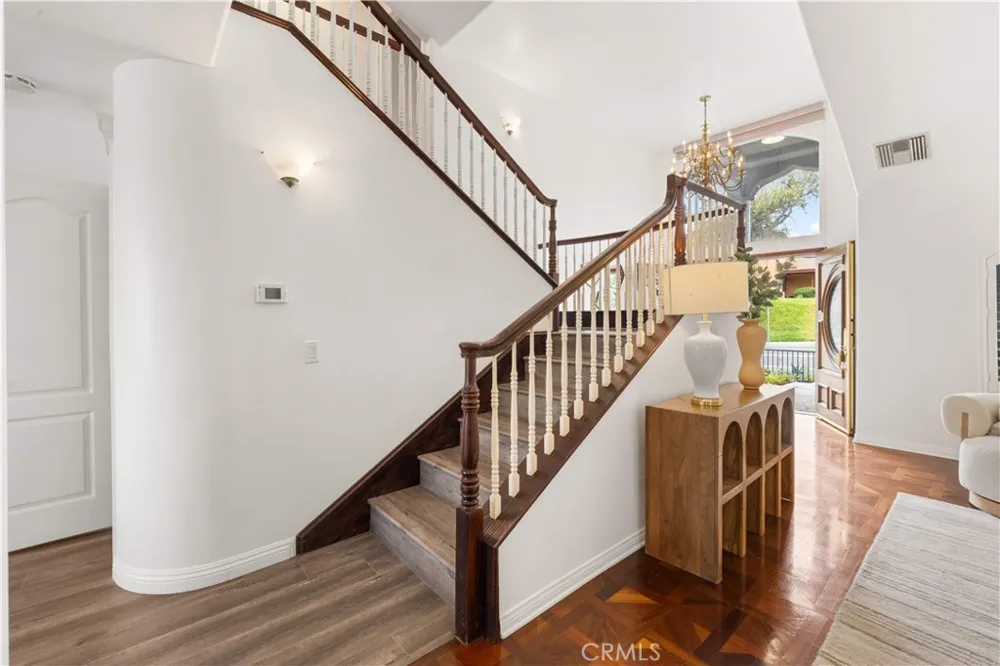 1823 Cliffbranch Diamond Bar, CA 91765