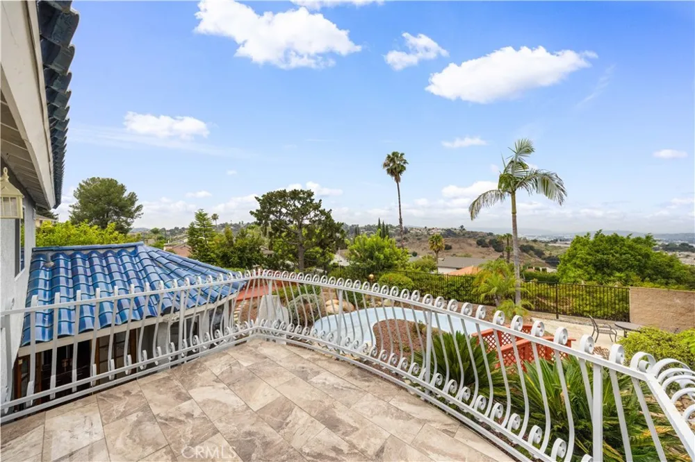 1823 Cliffbranch Diamond Bar, CA 91765