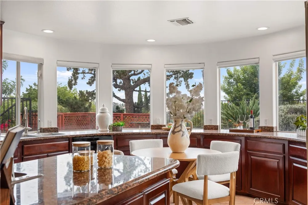 1823 Cliffbranch Diamond Bar, CA 91765