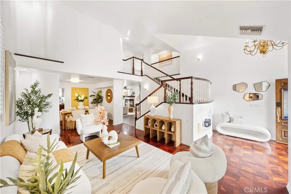 1823 Cliffbranch Diamond Bar, CA 91765