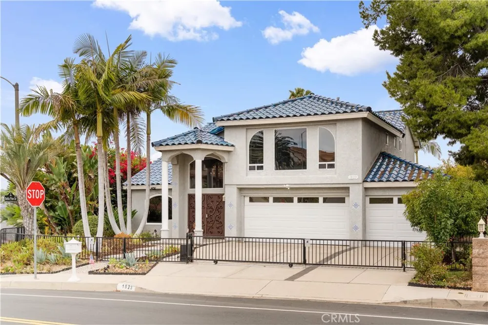 1823 Cliffbranch Diamond Bar, CA 91765