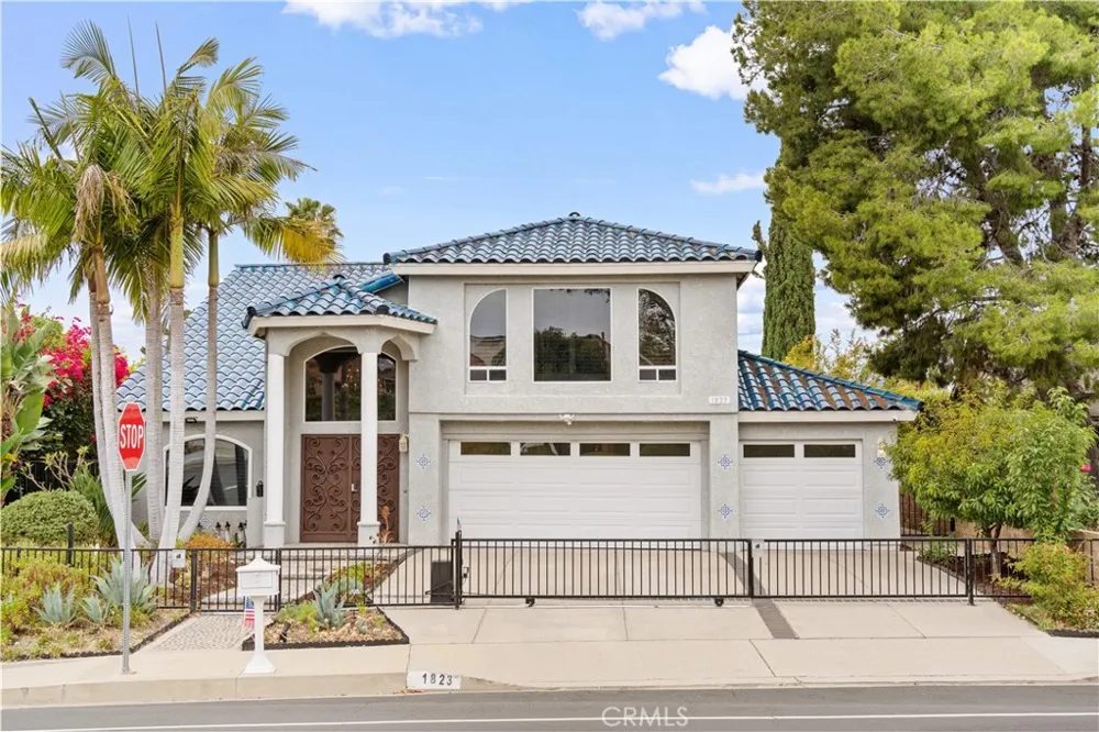 1823 Cliffbranch Diamond Bar, CA 91765