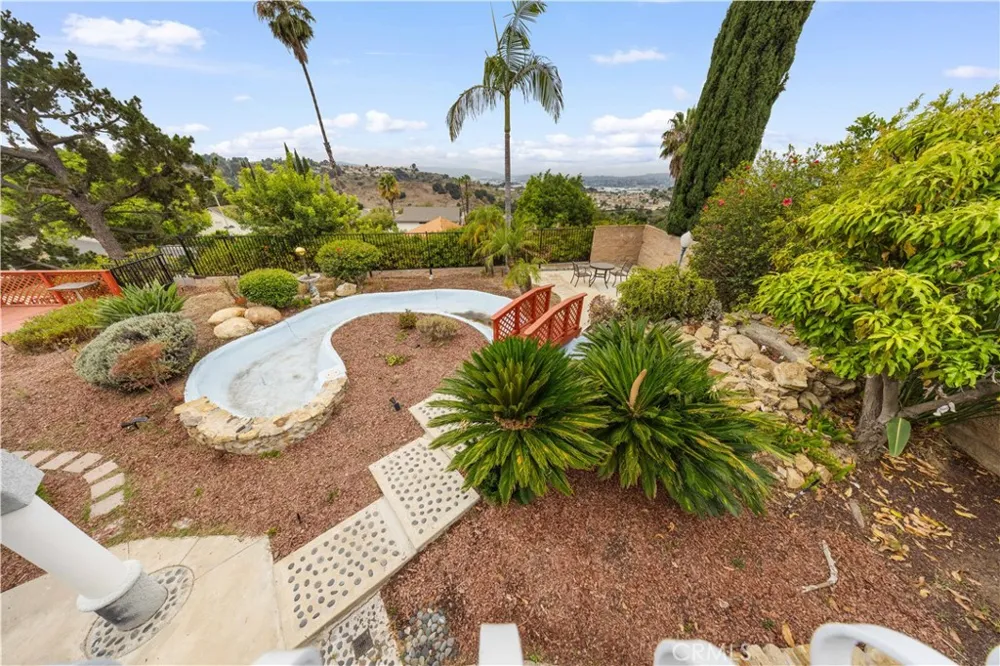 1823 Cliffbranch Diamond Bar, CA 91765