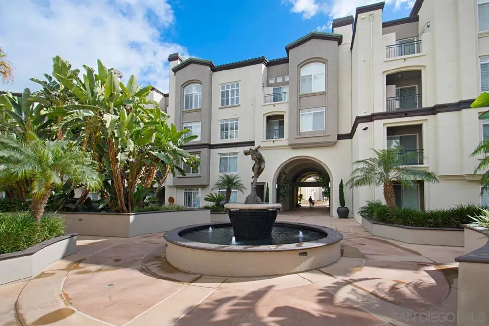 4165 Executive #F304 La Jolla, CA 92037