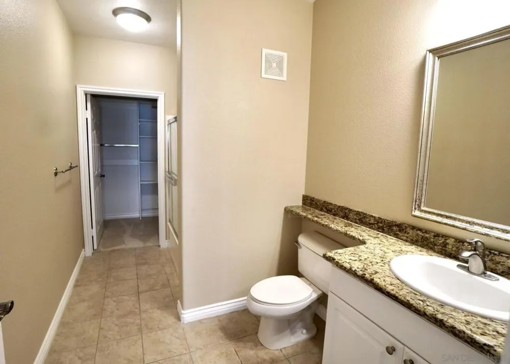 4165 Executive #F304 La Jolla, CA 92037