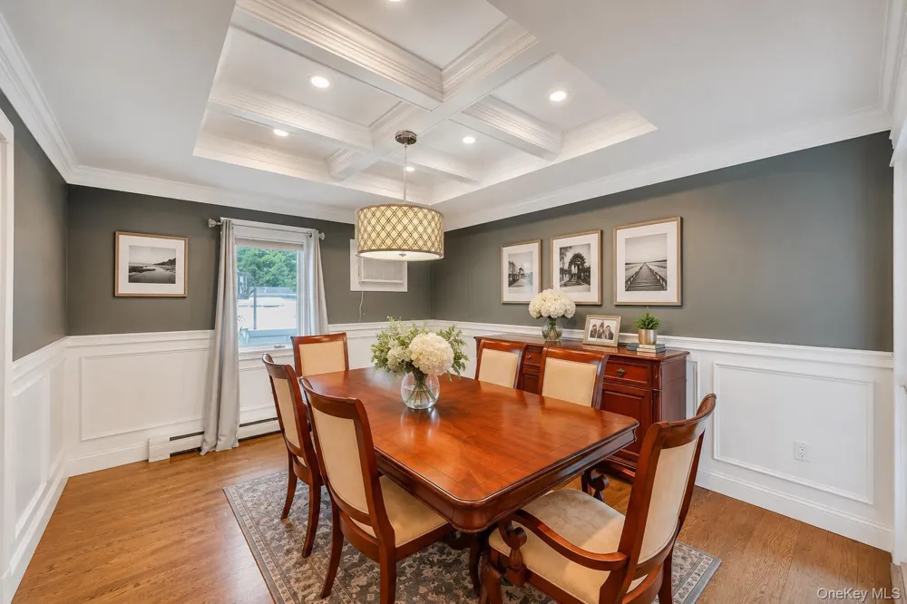 19 Joan Road Bay Shore, NY 11706