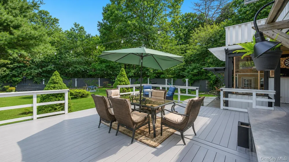 19 Joan Road Bay Shore, NY 11706