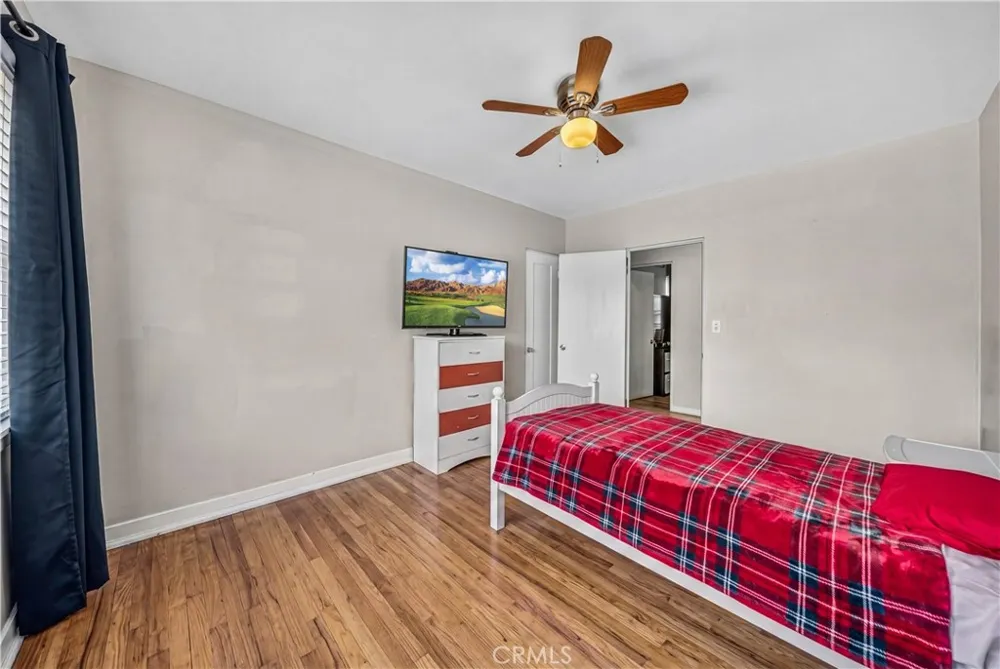 19 Balsam National City, CA 91950
