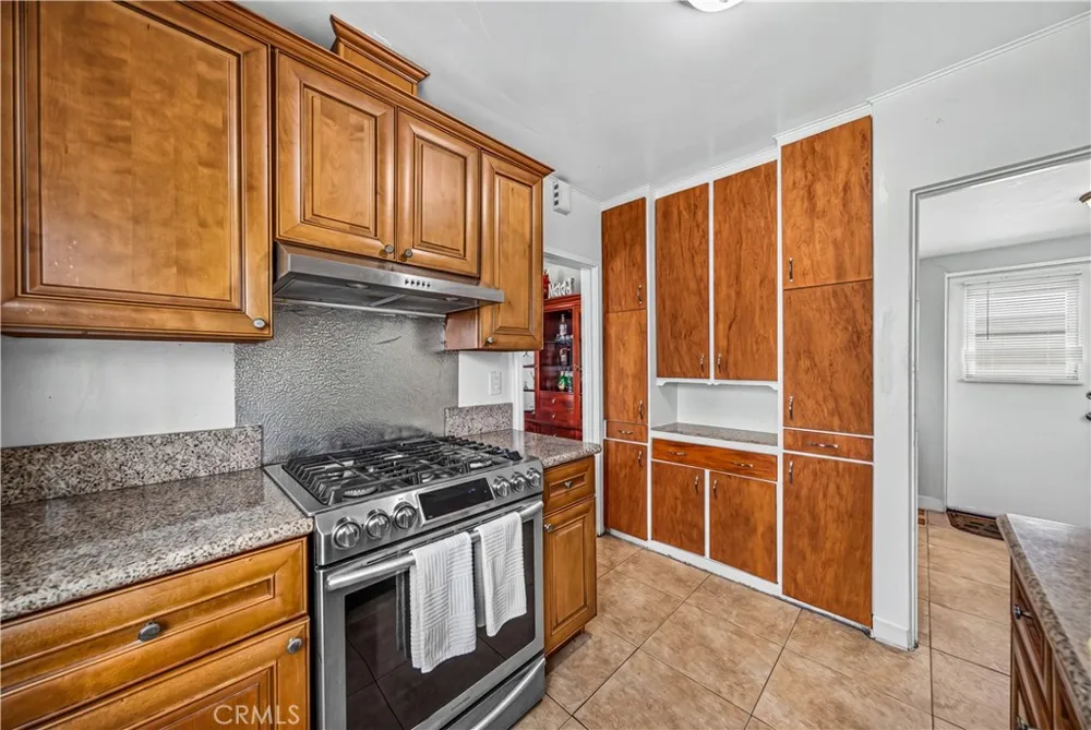 19 Balsam National City, CA 91950