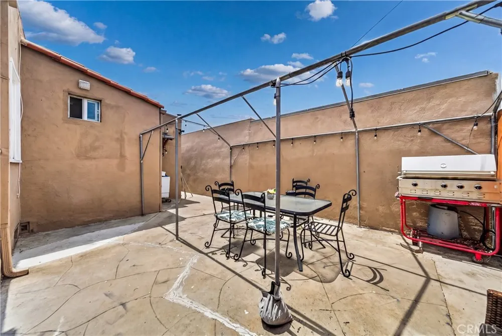 19 Balsam National City, CA 91950