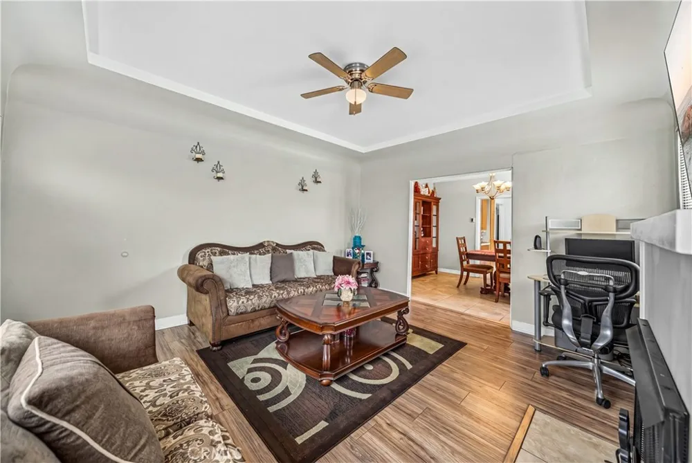 19 Balsam National City, CA 91950