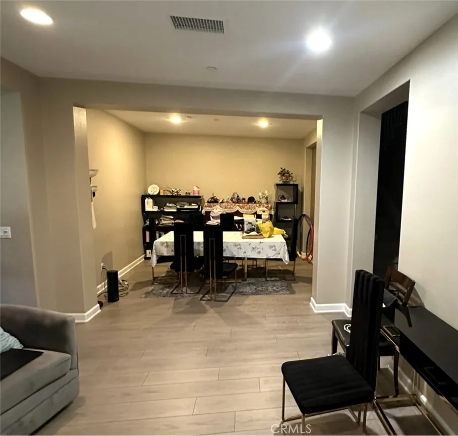 2356 Crystal Pointe Chino Hills, CA 91709