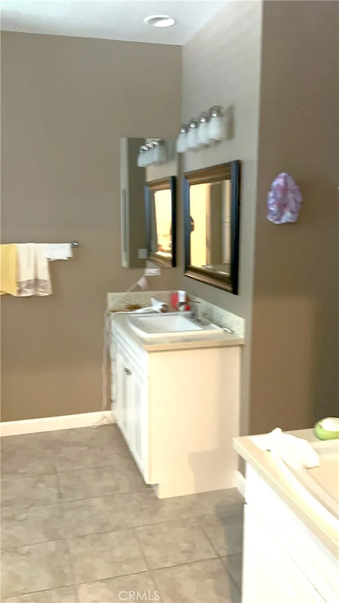 2356 Crystal Pointe Chino Hills, CA 91709