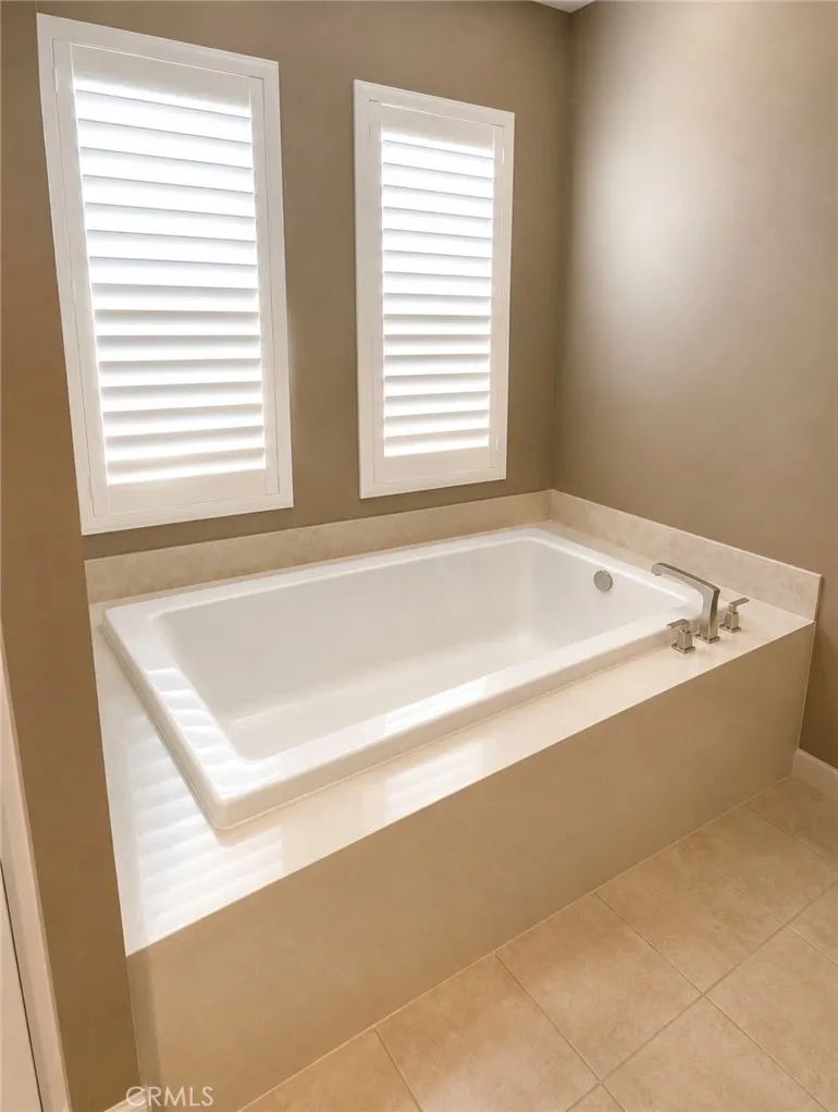 2356 Crystal Pointe Chino Hills, CA 91709