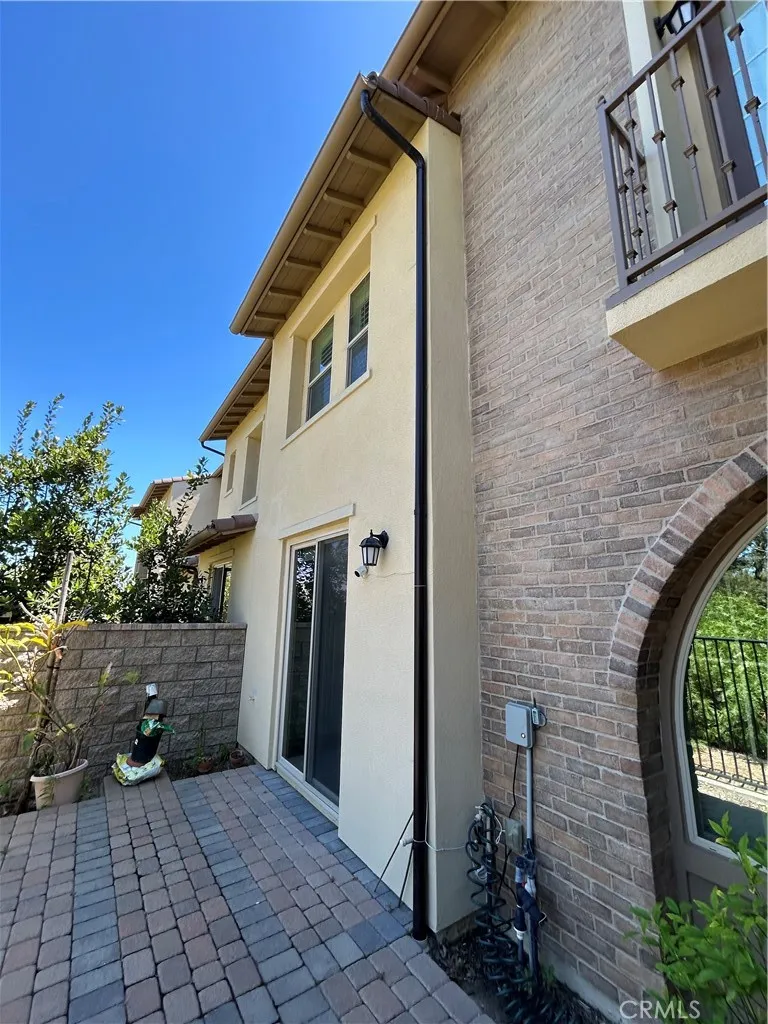 2356 Crystal Pointe Chino Hills, CA 91709
