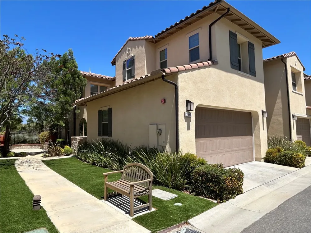 2356 Crystal Pointe Chino Hills, CA 91709