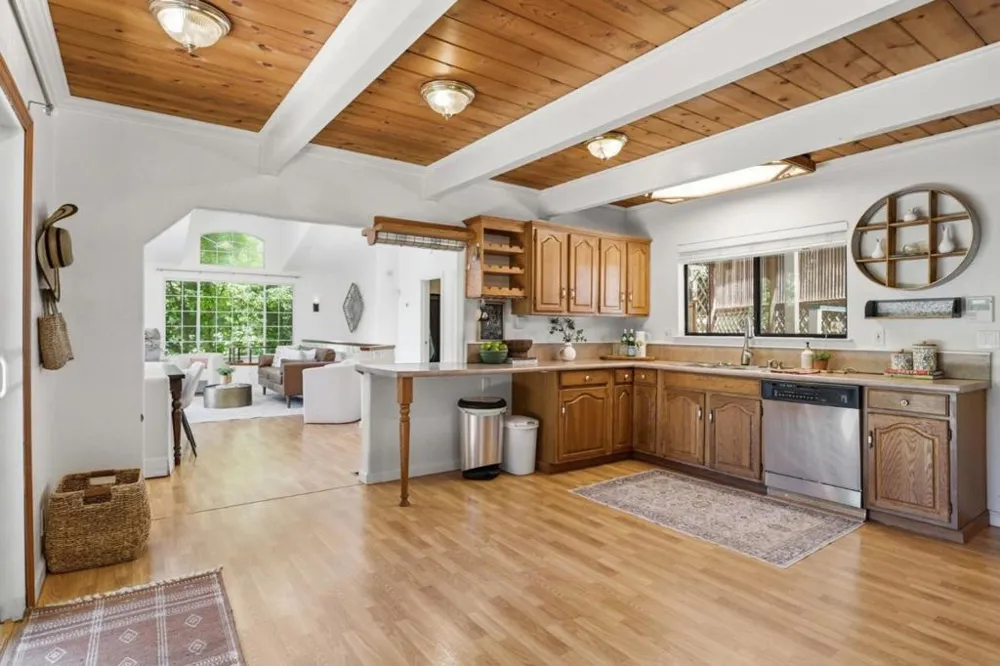 135 Oak Street Brookdale, CA 95007