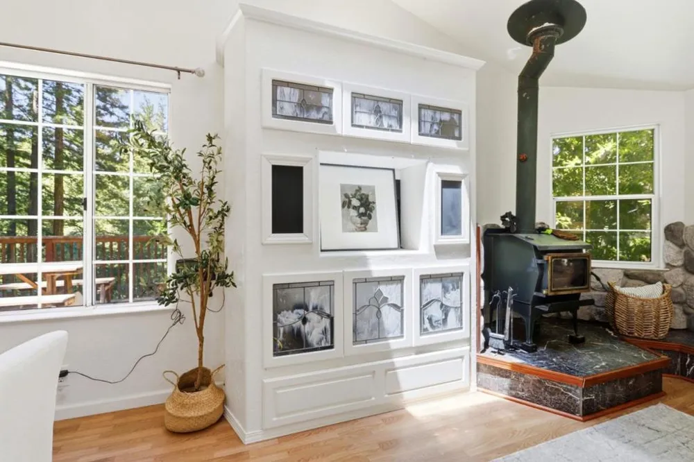 135 Oak Street Brookdale, CA 95007