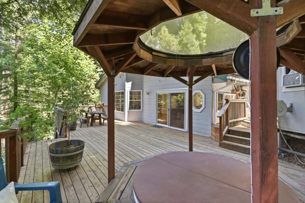 135 Oak Street Brookdale, CA 95007