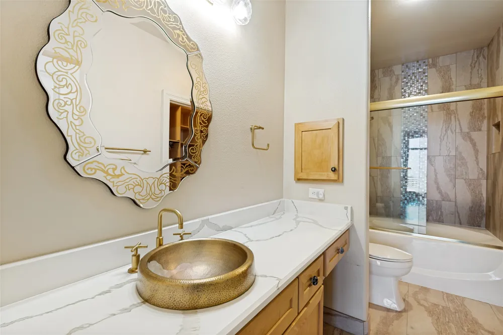 330 Las Colinas Boulevard E #1614 Irving, TX 75039