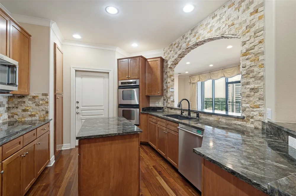 330 Las Colinas Boulevard E #1614 Irving, TX 75039