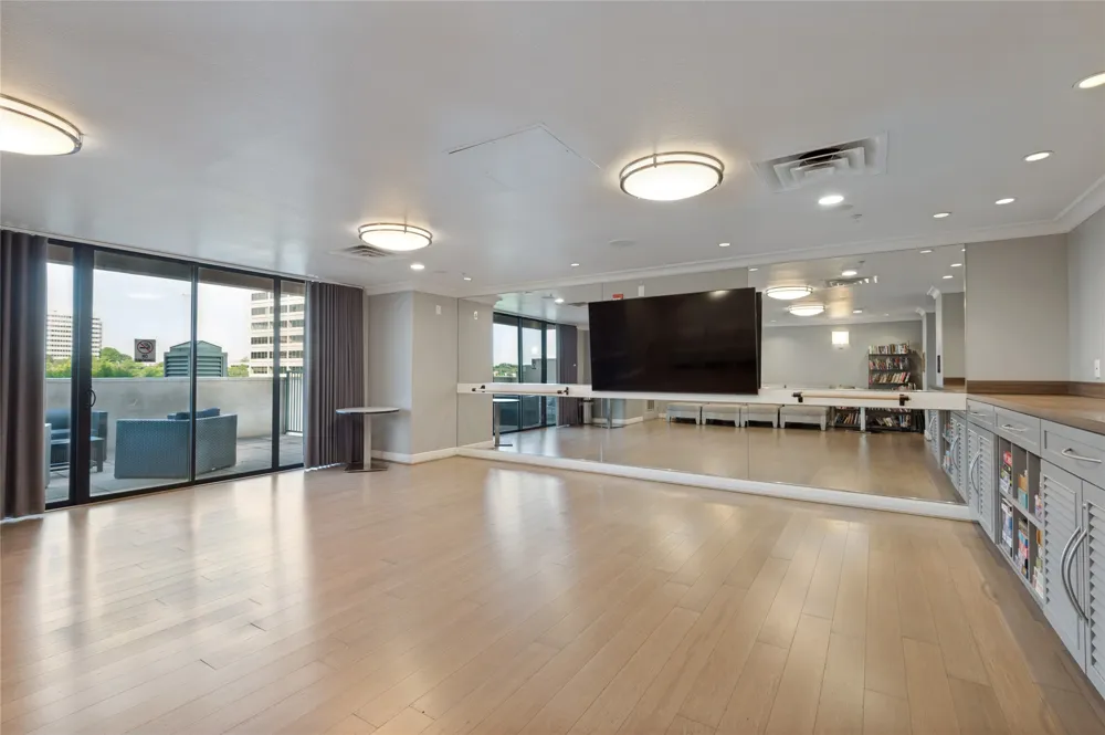 330 Las Colinas Boulevard E #1614 Irving, TX 75039